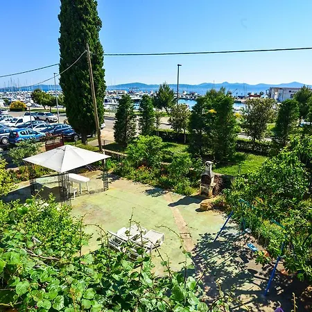 Apartment Benelux Zadar