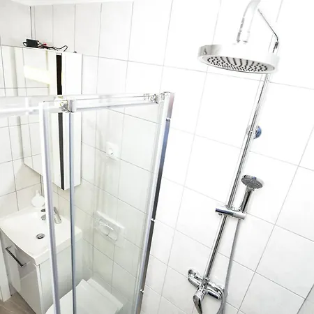 Benelux Apartment
