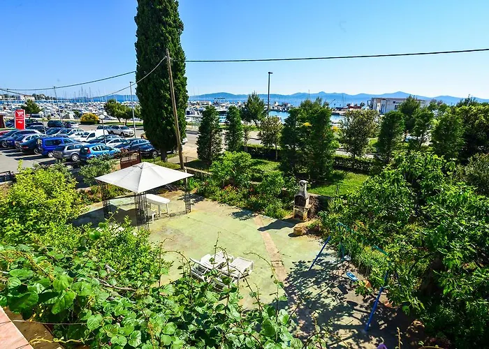 דירה Benelux זאדאר