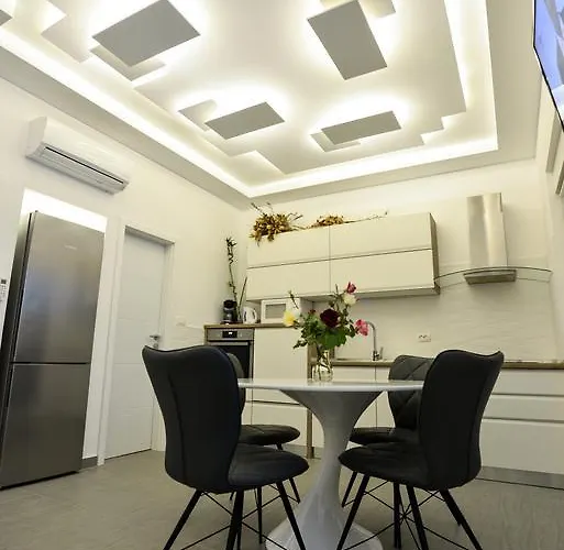 Benelux * זאדאר