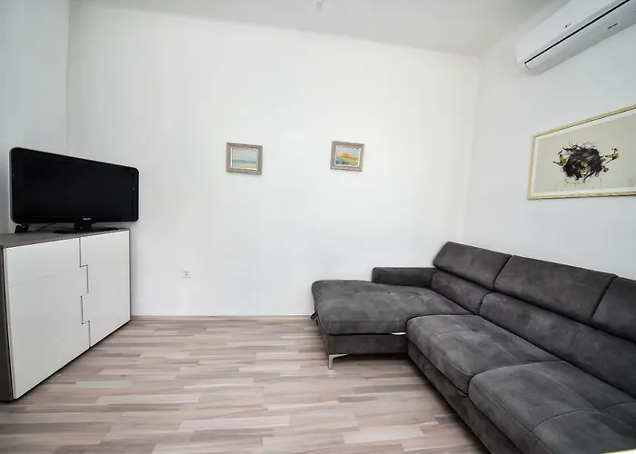 Benelux Apartmán *